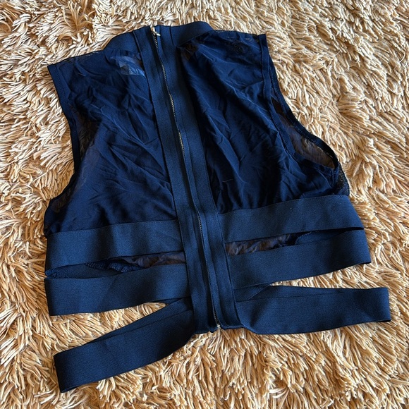 Mesh rave top - Picture 3 of 3